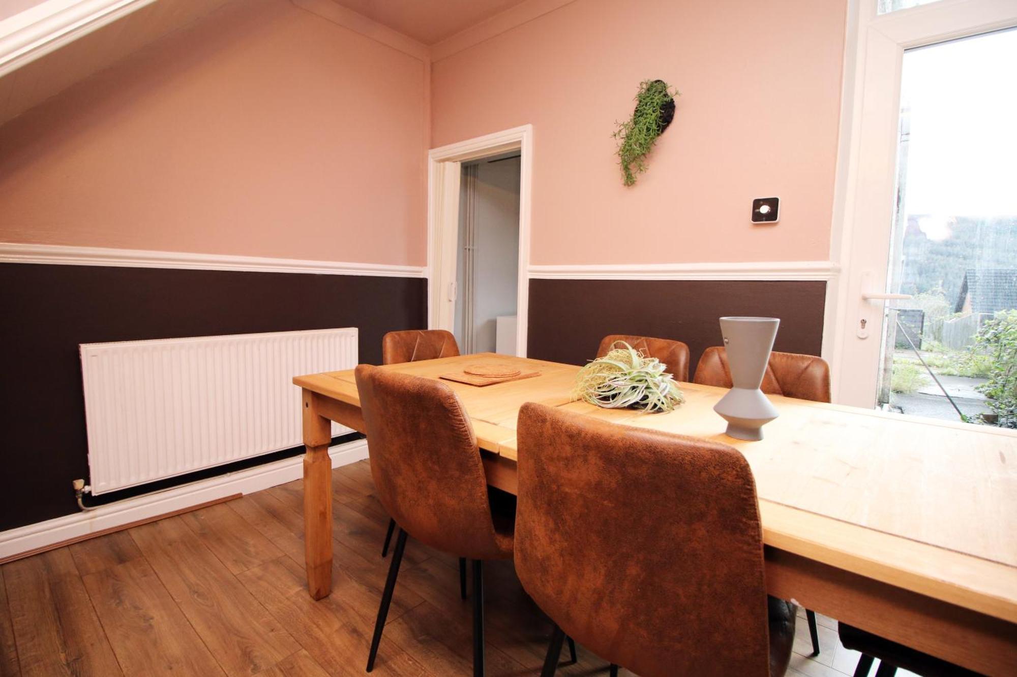 Cosy 3Br Home, Scenic Views, Ideal For Walks & Work Abertillery Exterior foto